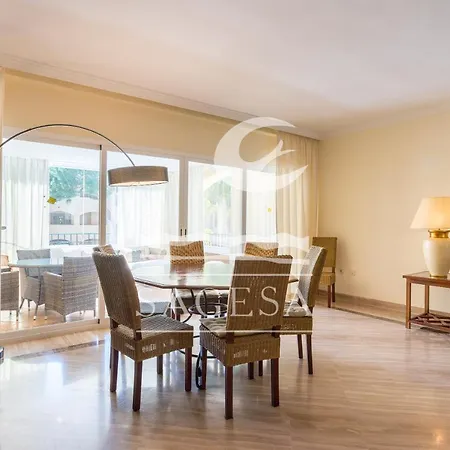 Апарт-готель Hacienda Playa 4*