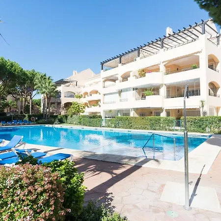 Apart-hotel 44677 - Hacienda Playa - 2 Bedrooms Pool View Marbella