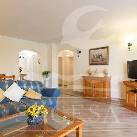 44677 - Hacienda Playa - 2 Bedrooms Pool View Apart-hotel Marbella