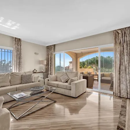 Ξενοδοχείο με διαμερίσματα Hacienda Playa